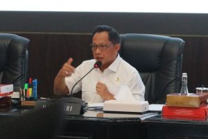 Mendagri Minta Pemda Kendalikan Harga Pangan