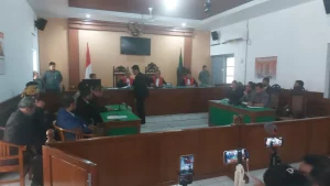 PN Surakarta Tunda Sidang Gugatan CLS soal Ijazah Jokowi